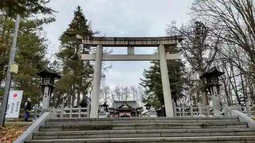 鷹栖神社の鳥居