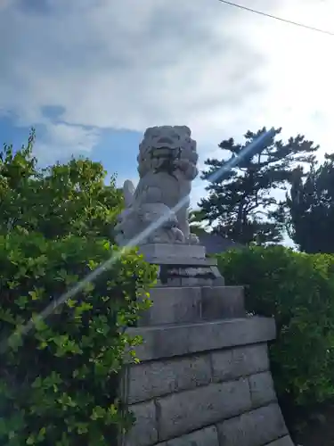 森戸大明神（森戸神社）の狛犬