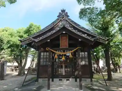 六所社(安井)の本殿・本堂