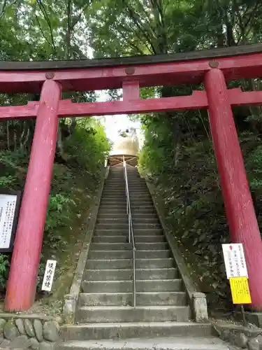 鷲子山上本宮神社の鳥居