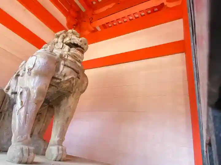 日御碕神社の{uncategorized: "未分類", other: "その他", undefined: "問題あり", building: "その他建物", grave: "お墓", sacred_gate: "鳥居", guardian: "狛犬", statue: "像", buddha: "仏像", history: "歴史", nature: "自然", garden: "庭園", animal: "動物", pagoda: "塔", temizu: "手水舎", mountain_gate: "山門・神門", sanctuary: "本殿・本堂", subordinate: "末社・摂社", art: "芸術", scenery: "景色", jizo: "地蔵", ema: "絵馬", goshuin: "御朱印", omikuji: "おみくじ", items: "授与品その他", amulet: "お守り", goshuincho: "御朱印帳", eats: "食事", festival: "お祭り", votive_dance: "神楽", shichigosan: "七五三参", wedding: "結婚式", experience: "体験その他", initially: "初詣", around: "周辺", anti_infection: "感染症対策"}