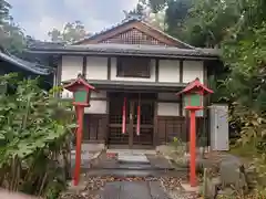 神照寺の本殿