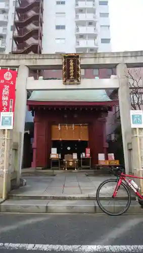 笠間稲荷神社 東京別社の鳥居