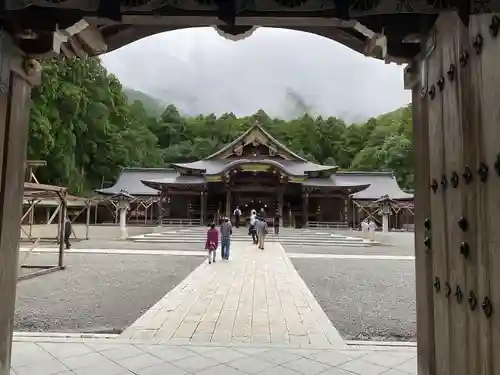 彌彦神社(新潟県)