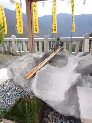 丹生川上神社(上社)の手水舎