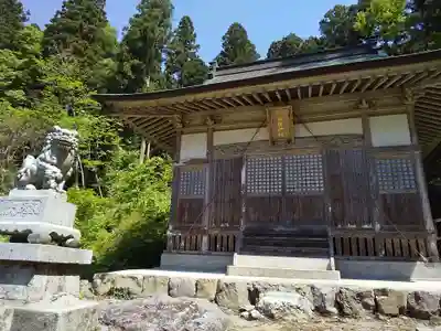 磐座神社の本殿・本堂