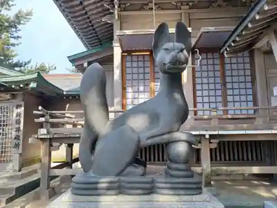 高山稲荷神社の狛犬