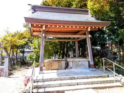 八剣社の手水舎