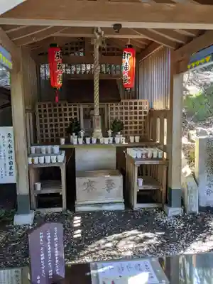 恋の水神社の本殿・本堂