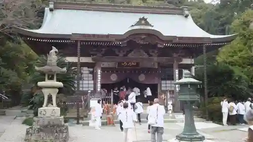 切幡寺の本殿・本堂