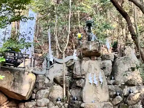 最上稲荷山妙教寺の{uncategorized: "未分類", other: "その他", undefined: "問題あり", building: "その他建物", grave: "お墓", sacred_gate: "鳥居", guardian: "狛犬", statue: "像", buddha: "仏像", history: "歴史", nature: "自然", garden: "庭園", animal: "動物", pagoda: "塔", temizu: "手水舎", mountain_gate: "山門・神門", sanctuary: "本殿・本堂", subordinate: "末社・摂社", art: "芸術", scenery: "景色", jizo: "地蔵", ema: "絵馬", goshuin: "御朱印", omikuji: "おみくじ", items: "授与品その他", amulet: "お守り", goshuincho: "御朱印帳", eats: "食事", festival: "お祭り", votive_dance: "神楽", shichigosan: "七五三参", wedding: "結婚式", experience: "体験その他", initially: "初詣", around: "周辺", anti_infection: "感染症対策"}