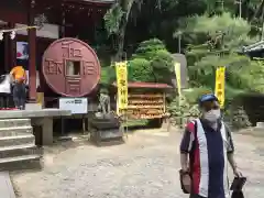 聖神社の建物その他