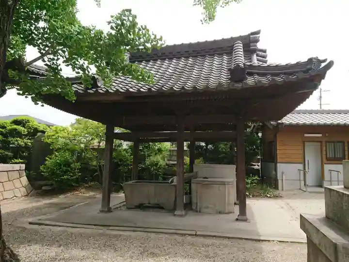 本伝寺の手水舎