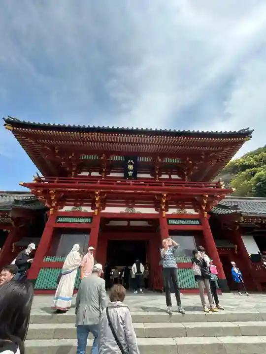 鶴岡八幡宮の本殿・本堂