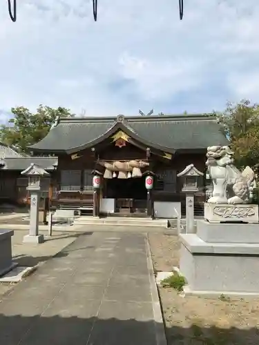 阿羅波比神社の本殿