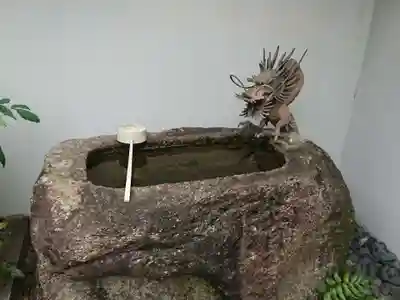 徳照寺の手水舎