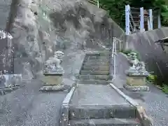 八幡神社の建物その他