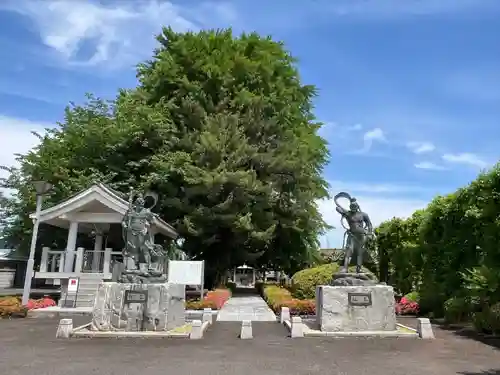 星谷寺の像