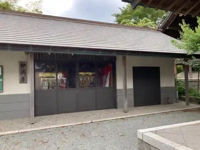 鴨居八幡神社の建物その他