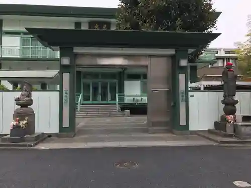 観音寺の山門