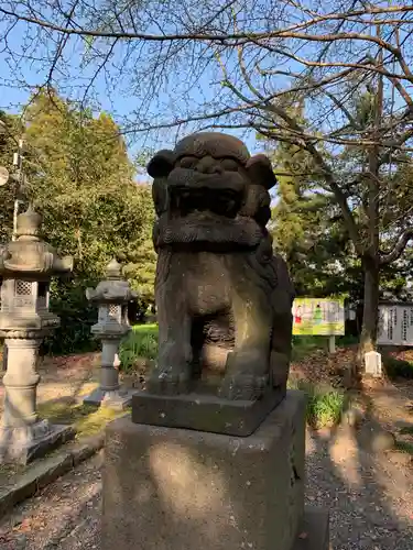 島穴神社の狛犬