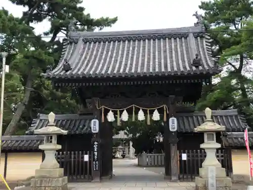 高砂神社の山門・神門