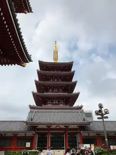 浅草寺の塔