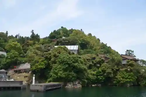 竹生島神社（都久夫須麻神社）の景色