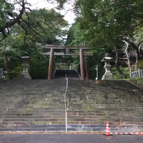 函館八幡宮の鳥居