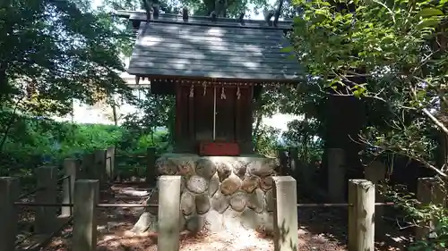 三ケ尻八幡神社の末社