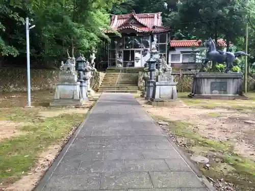 潮津神社の末社