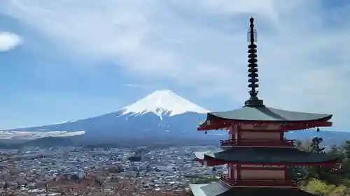 新倉富士浅間神社の景色