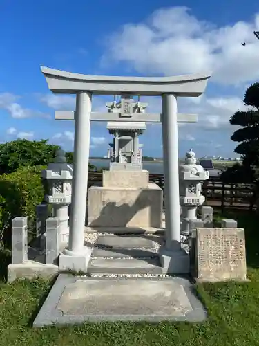 瀬長島龍宮社(沖縄県)