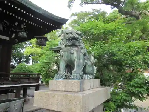 生根神社の狛犬