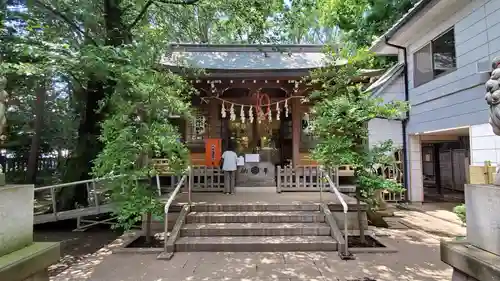 神明氷川神社の本殿・本堂