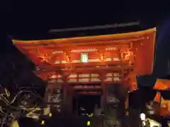 清水寺の山門