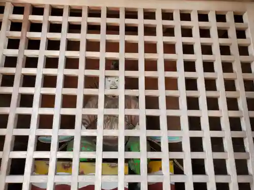 国安天満神社の像