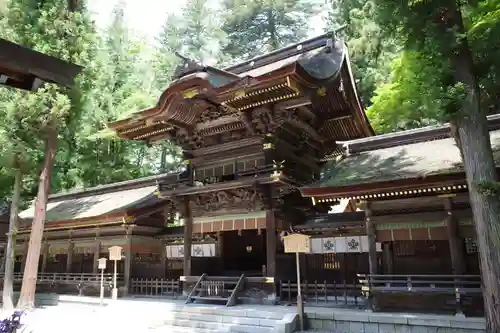 諏訪大社下社春宮の本殿・本堂