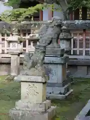 手向山八幡宮の狛犬