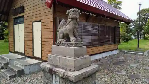 沼田神社の狛犬