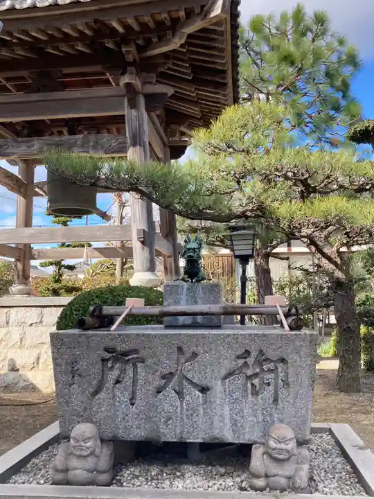 善福寺の手水舎