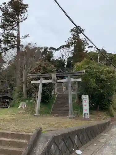 塞神社の鳥居