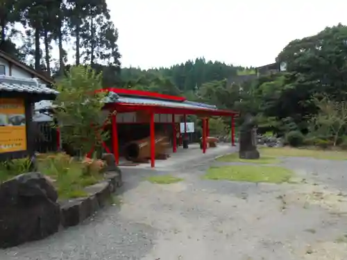 陰陽石神社(宮崎県)
