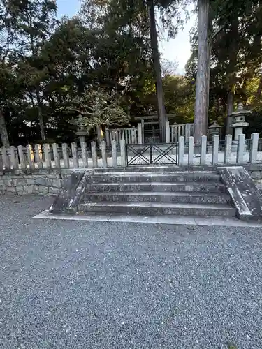 白峯陵  (崇徳天皇陵)(香川県)