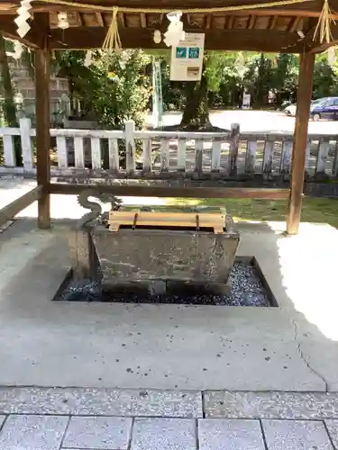 手力雄神社の手水