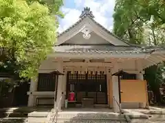 綿神社の本殿
