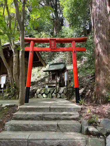 胡桃下稲荷神社の鳥居