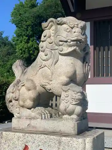 杉山神社の狛犬
