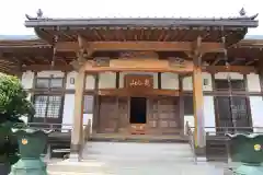 松岳寺の本殿