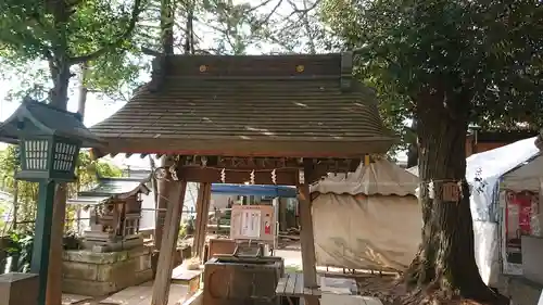 太子堂八幡神社の手水舎